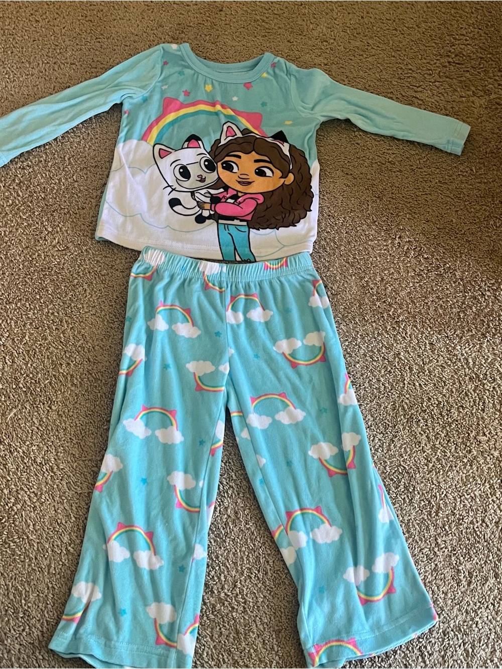 Gabby’s doll house Girls' Light Blue Rainbow Cloud Pajama Set with Character